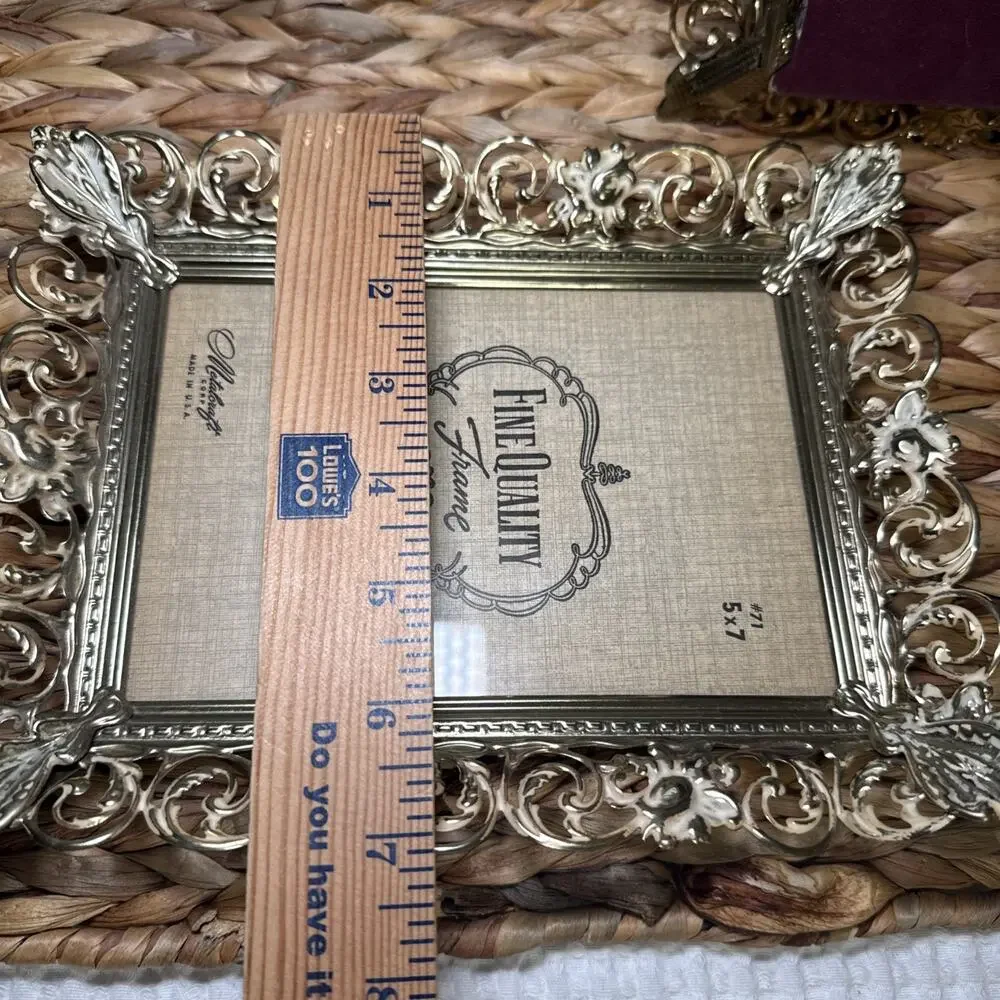 Vintage Pair Ornate Gold Cream Metal Filigree 5x7 Picture Frames Wall Hanging